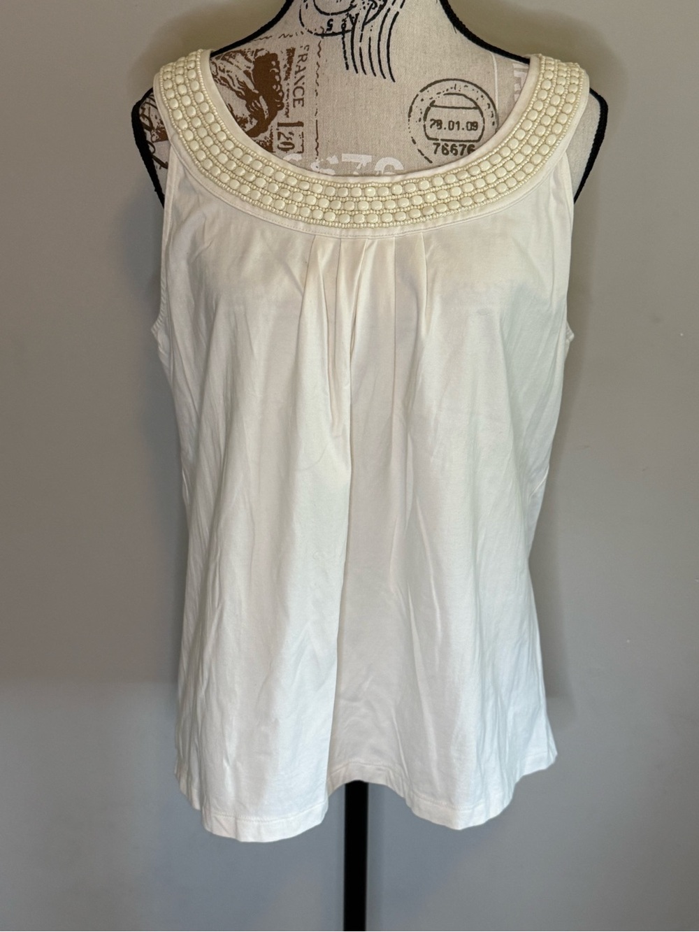 NWOT - Talbots White Beaded Scoop Neck Camisole - Size L - Picture 2 of 7